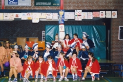 1995-Schoolcarnaval-Arno-Derks-Ilona-Roosen.-Adjudanten-Dorus-Wilderbeek-Linda-Grossveldt-14-Website